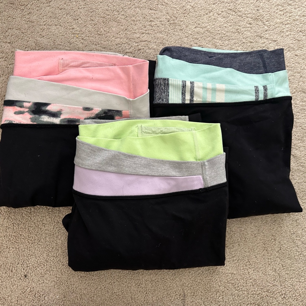 Set of three Lululemon leggings